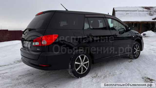 Nissan wingroad 2011 год A/T