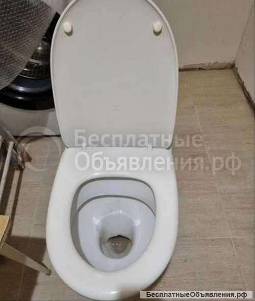 Унитаз б/у в хорошем рабочем состоянии (для ремонта и др.)