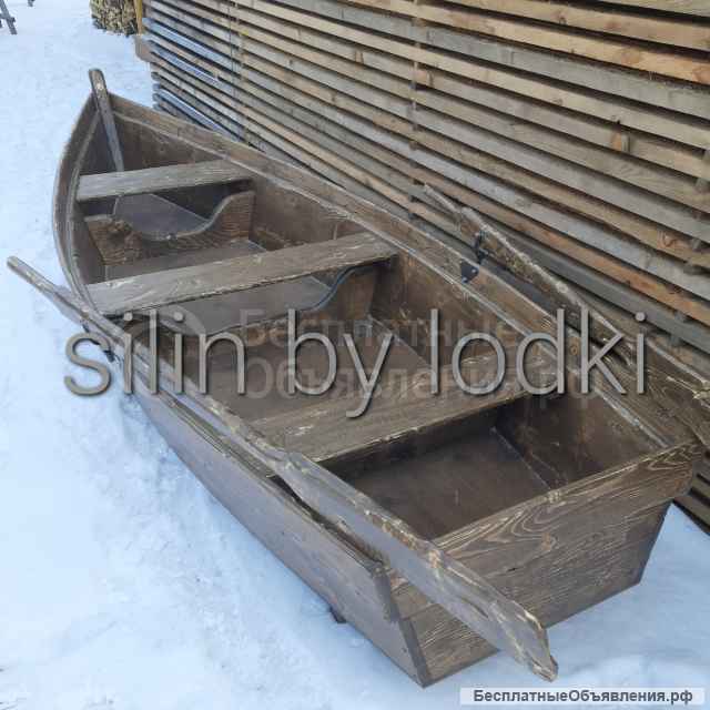 Лодка деревянная "старая" в аренду