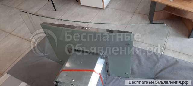 Кухонная вытяжка 900 стекло