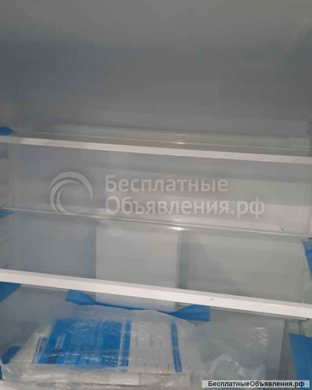 Встраиваемый холодильник