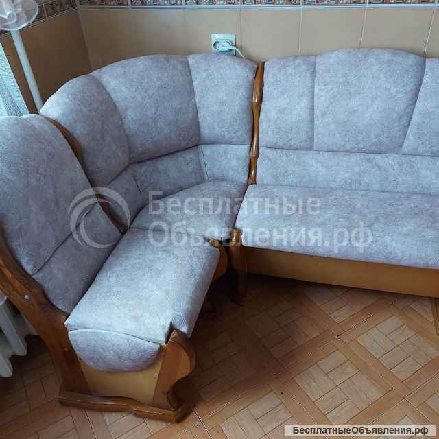 Перетяжка мебели