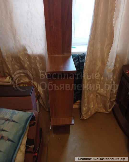 Книжные полки 4 штуки