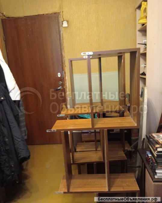 Книжные полки 4 штуки