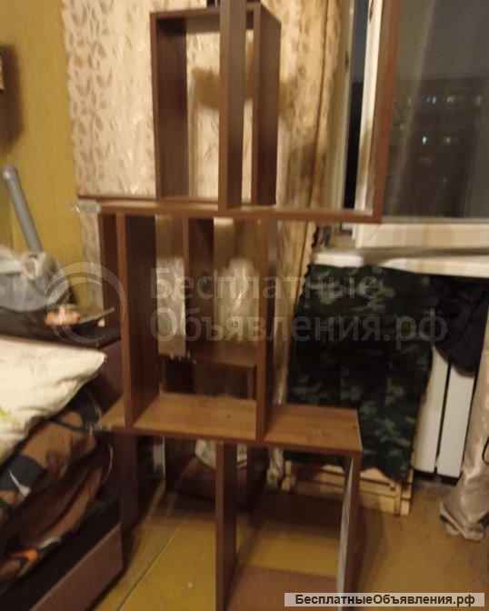 Книжные полки 4 штуки