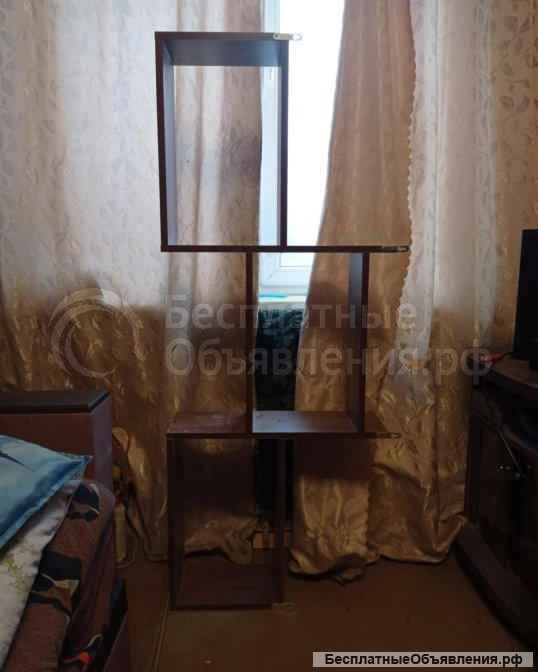 Книжные полки 4 штуки