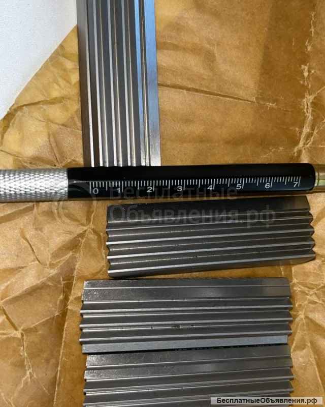 Гребенка резьбонарезная плоская шаг резьбы 4.5