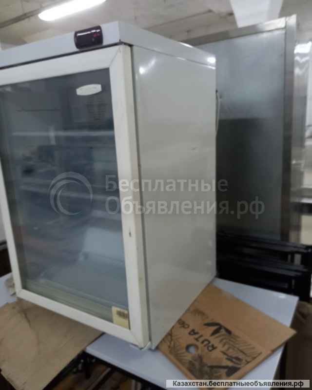Холодильный шкаф