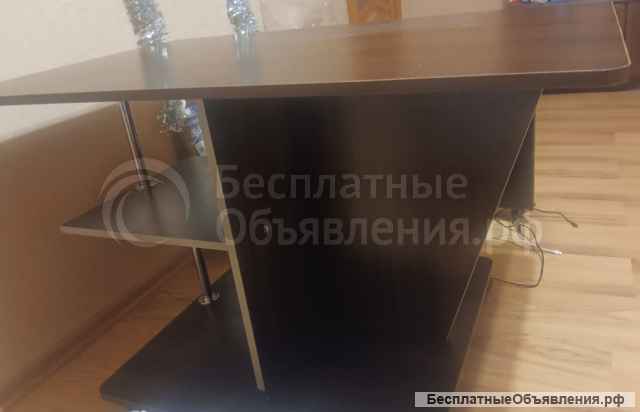 Стол из ДСП