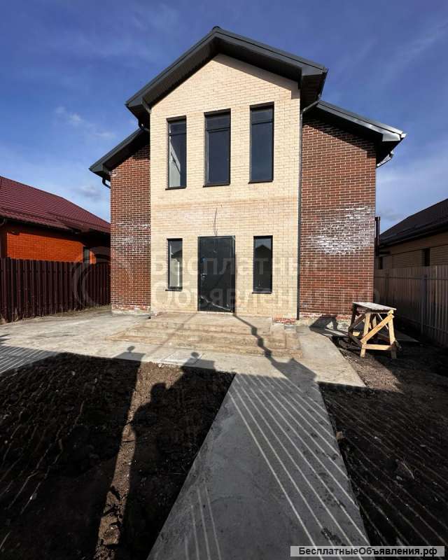 Дом 180 кв.м. в с. Красносельское