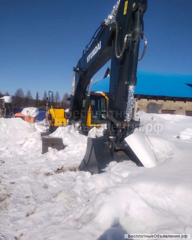 Три новых экскаватора "Hyundai"(Ю. Корея)