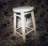 Табурет деревянный