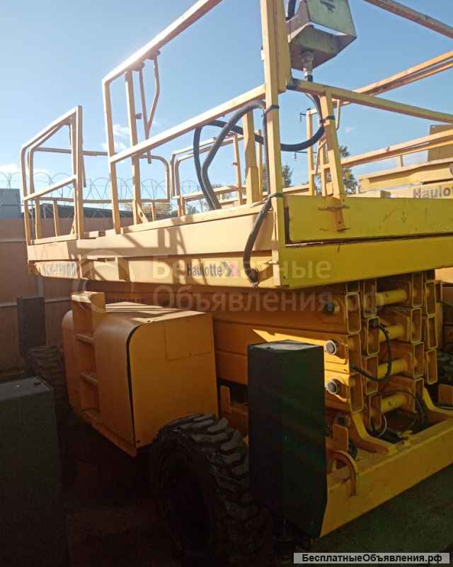 Ножничный дизельный подъемник Haulotte H15 SX