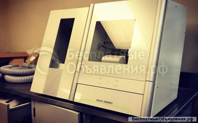 Roland DWX-52DCi 5-Axis Dental Mill With Automatic Disc Changer