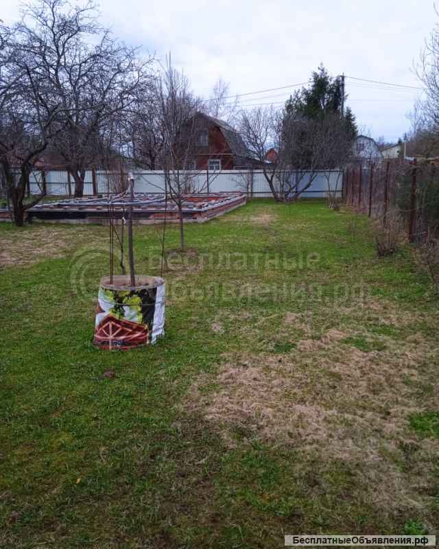 Участок 6 соток с фундаментом в СНТ Лесной