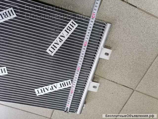 4602578, 4426046 Радиатор кондиционера Hitachi 4602578, 4426046