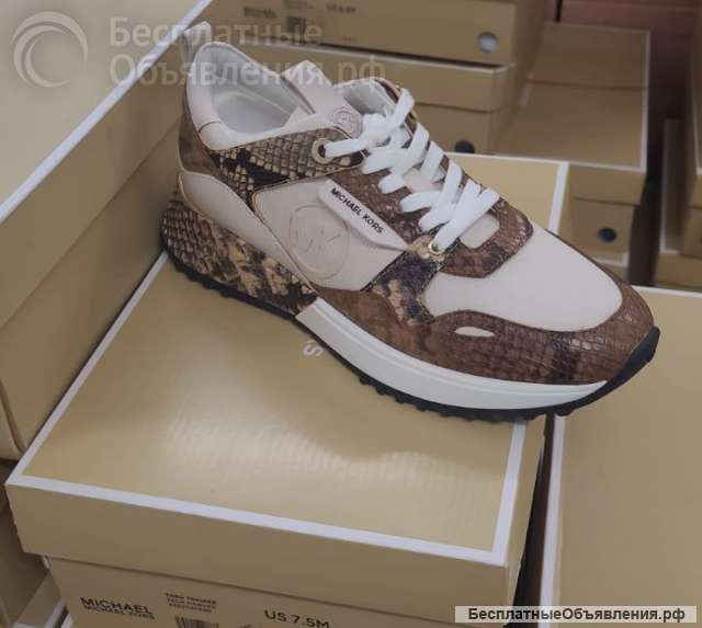 Оптом женская одежда обувь из Италии