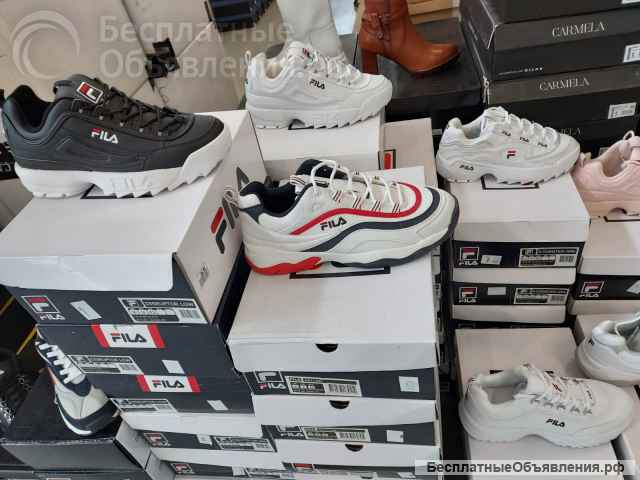 Оптом женская одежда обувь из Италии