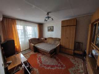 Двухкомнатную квартиру