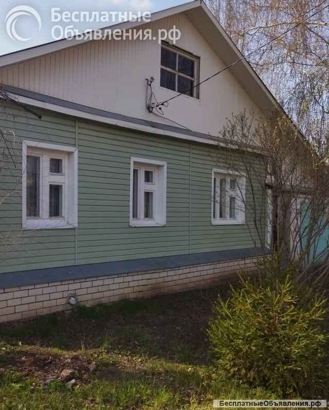 Дом с земельным участком