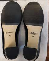 Кожанные лакированные черные туфли