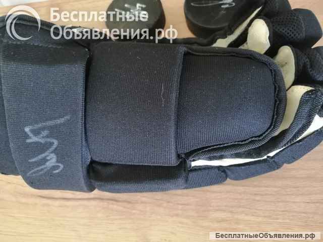 Шайба с автографом