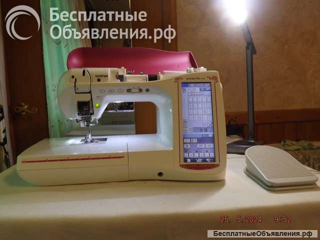 Швейно-Вышивальную машинку эксклюзивной серии Brother Innov Is 5000 Laura Ashley Б/У