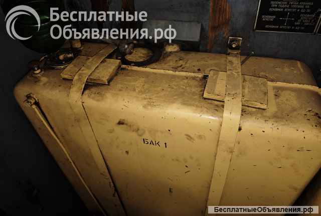 Баки ёмкости топливные по 300 литров