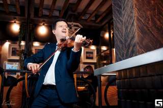 Скрипач на праздник