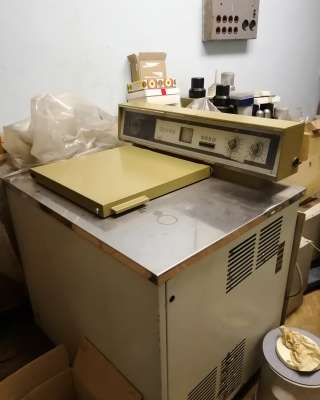 Центрифуга лабораторная MLW K-70D производства ГДР