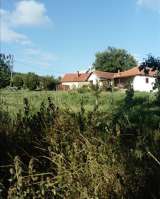 Македония - Продаю полную недвижимость из 3 зданий и земли