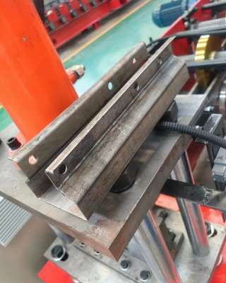 Линия по изготовлению стойки стеллажей