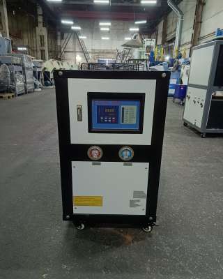 Чиллер FKL-5HP новый