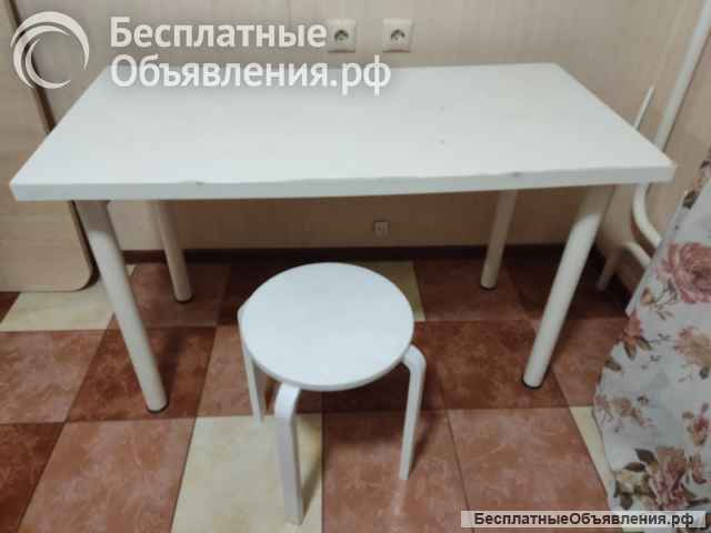 Кухня-мини с 2- столами