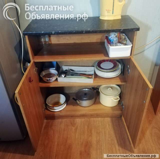 Тумбочка