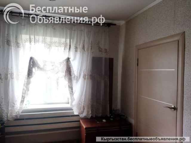 Дом, 2 комнаты, вдоль трассы, с. Чон-Арык, б/п
