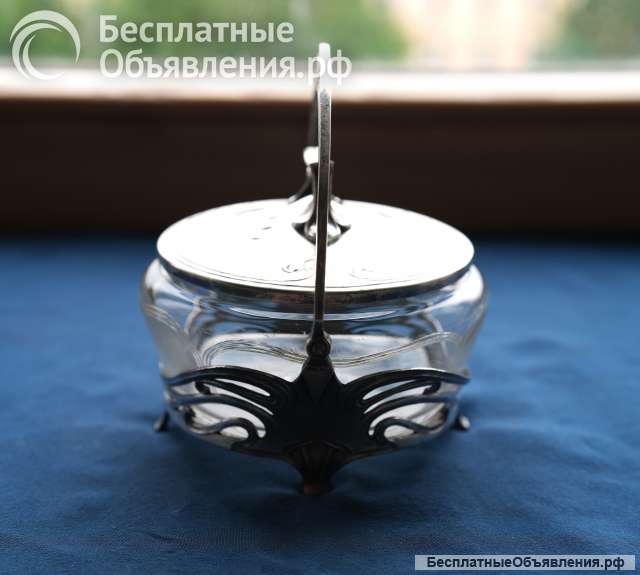 Старинная сахарница в оправе в стиле модерн с изображением цветов. Фирма Р. Плевкевича. Конец XIХ в.