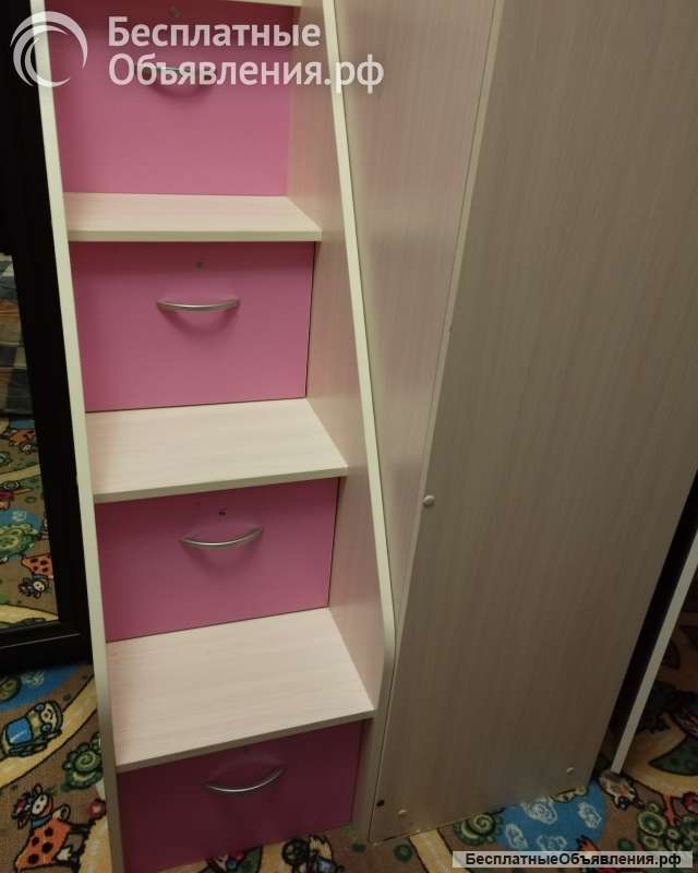 Кровать чердак