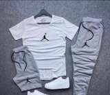 Ассортимент мужской, женской одежды