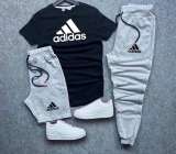 Ассортимент мужской, женской одежды