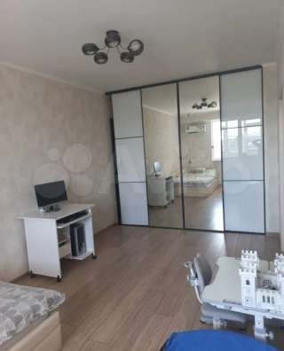 1комнатная квартира Ул Горпищенко 104