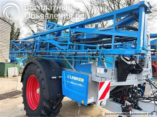 Усовершенствованный опрыскиватель для клубники с управлением Bravo 180S и универсальным навесным обо