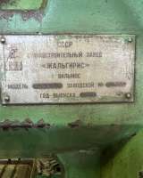 Станок вертикально-фрезерный 6Р10