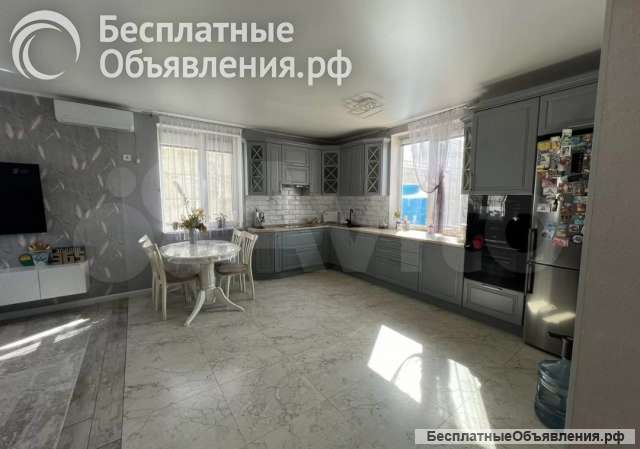 Дом двухэтажный 156кв м, участок 4.2 сотки