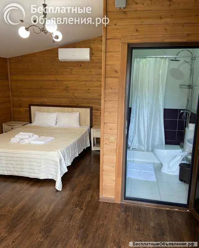 Отель у моря в центре Гагры