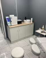 Ищем мастера маникюра и педикюра