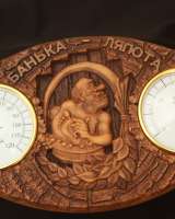 Резное панно. Термометром и гигрометром - "БАНЬКА - ЛЯПОТА"