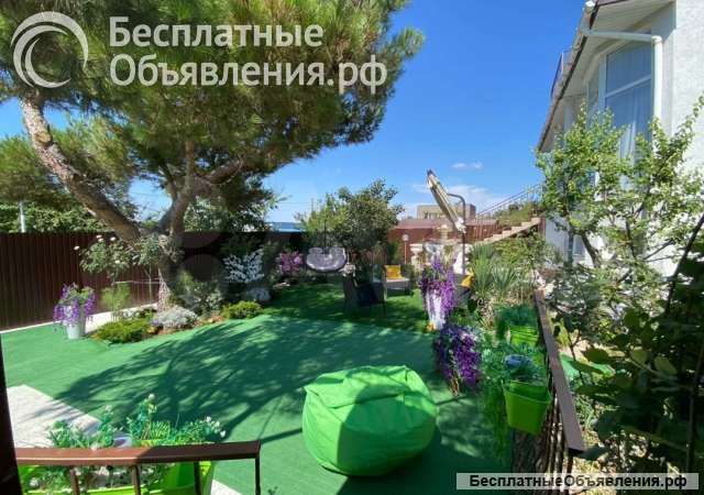 Двухэтажный дом 177кв м участок 4.6 сотки