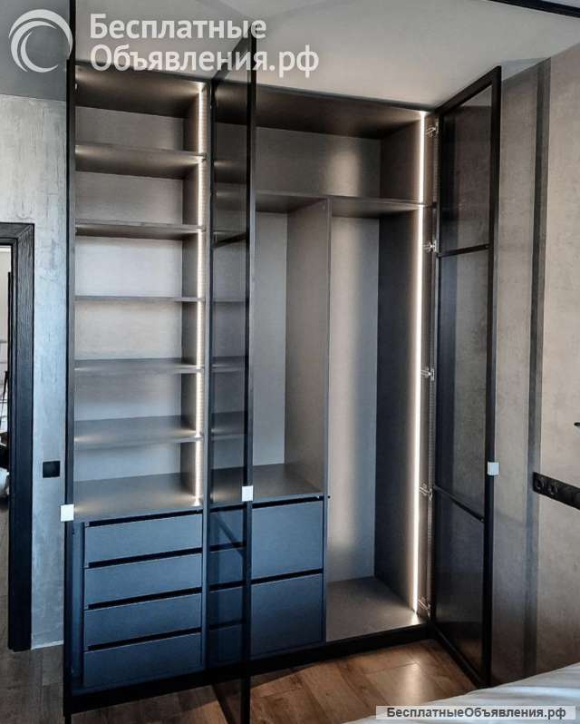 Современный шкаф с подсветкой