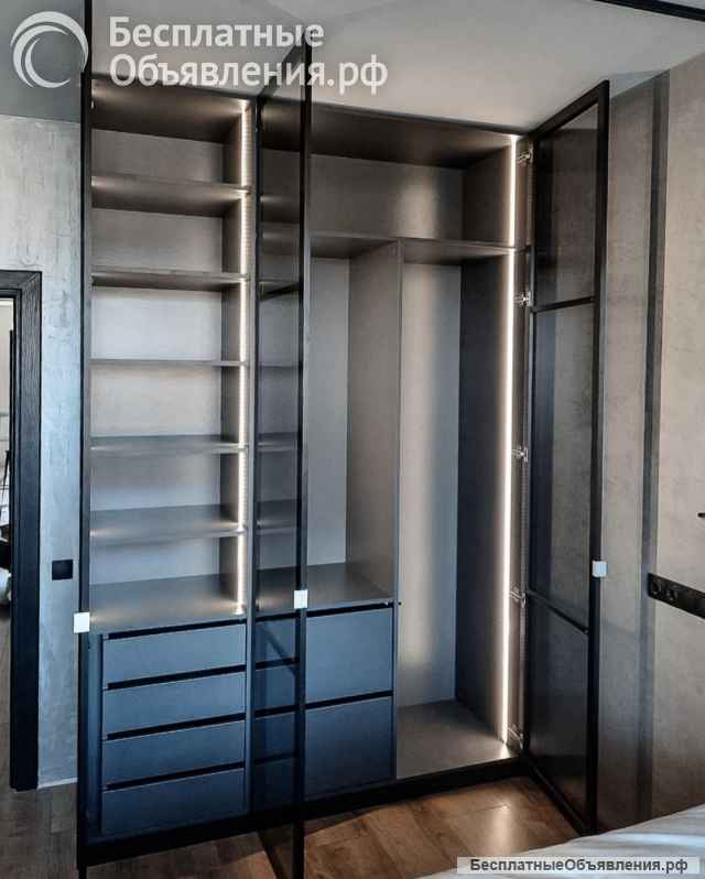 Современный шкаф с подсветкой